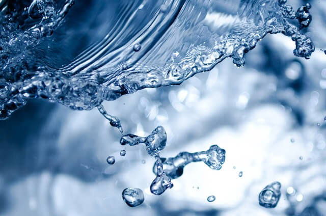 splashing-splash-aqua-water-67843-1