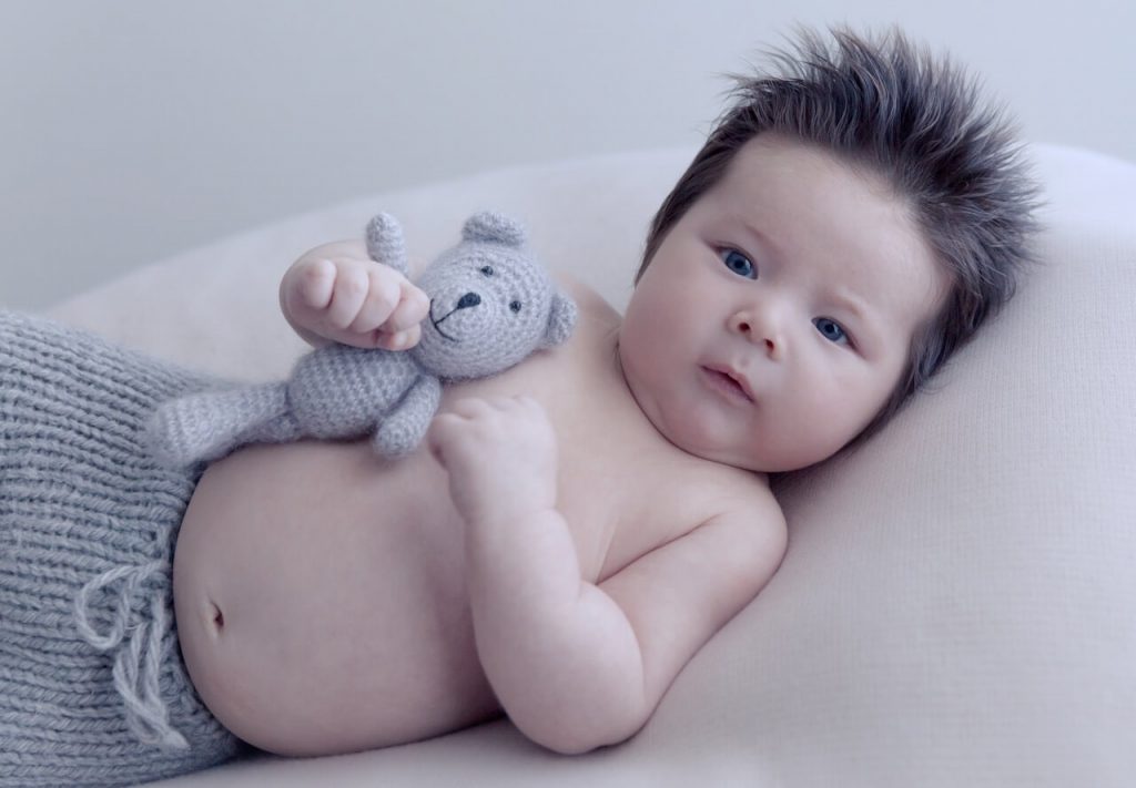 毛深い赤ちゃんの原因は遺伝 我が子は一生 毛が濃いの